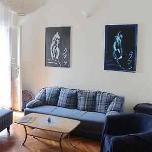 Green Market Apartment