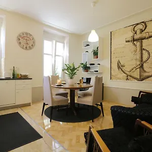 apartment-jasna-croatia6.hotelinzadar.com/